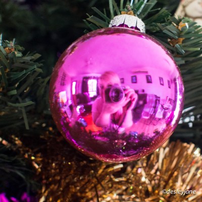 Christmas Selfie (pink).